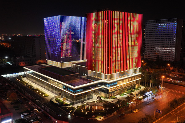 山西萬馬商務(wù)中心寫字樓亮化工程